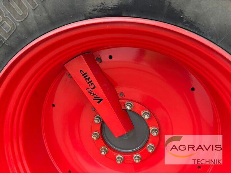 Traktor van het type Fendt 828 VARIO S4, Gebrauchtmaschine in Bockenem (Foto 8)