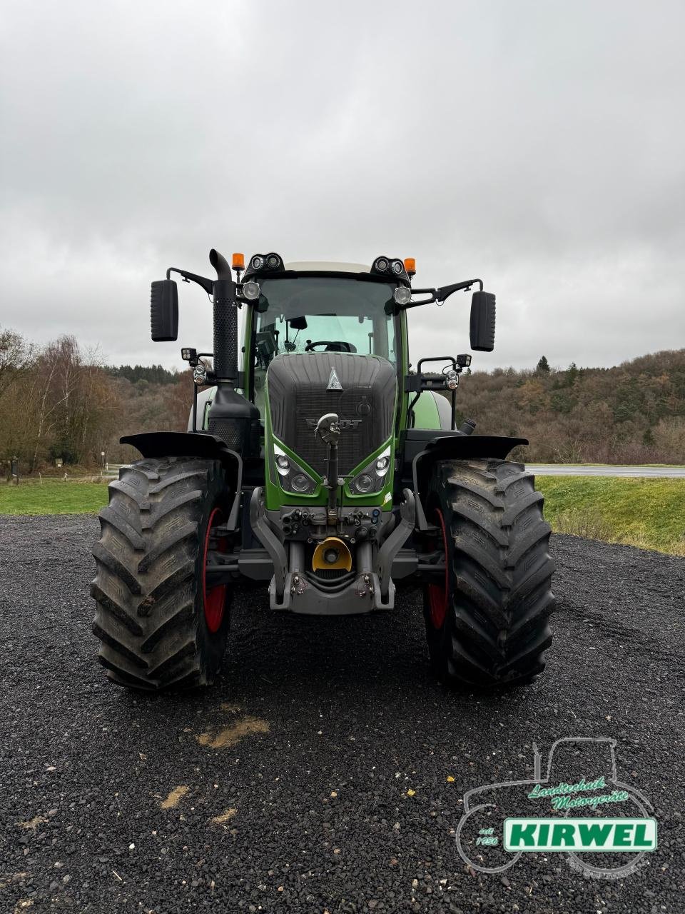 Traktor des Typs Fendt 828 Vario S4, Gebrauchtmaschine in Blankenheim (Bild 4)