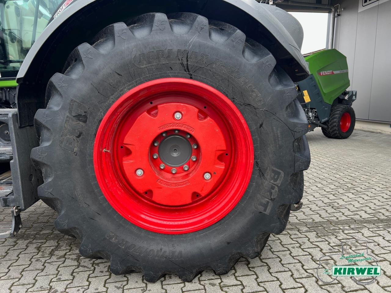 Traktor от тип Fendt 828 Vario S4, Gebrauchtmaschine в Blankenheim (Снимка 11)