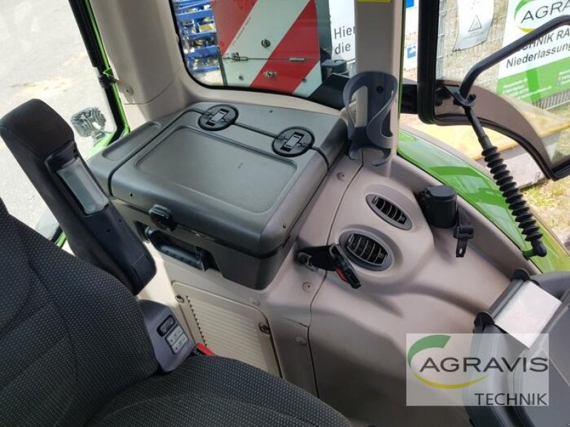 Traktor des Typs Fendt 828 VARIO S4, Gebrauchtmaschine in Calbe / Saale (Bild 24)