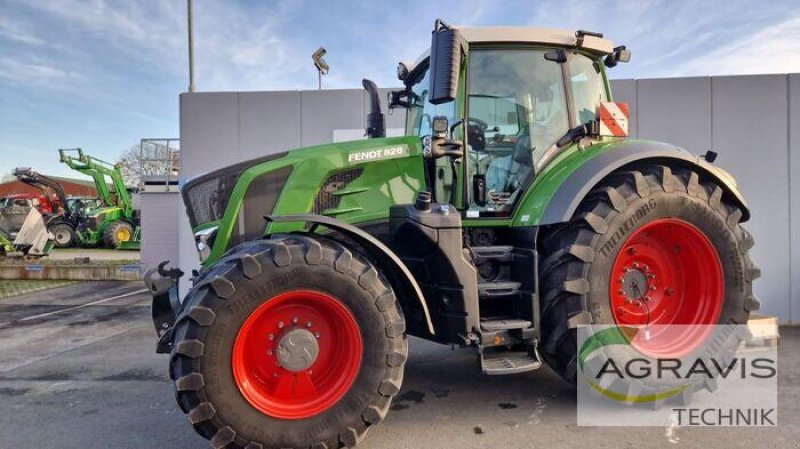 Traktor vrste Fendt 828 VARIO S4, Gebrauchtmaschine v Melle-Wellingholzhausen (Slika 2)