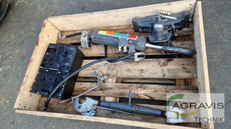 Traktor vrste Fendt 828 VARIO S4, Gebrauchtmaschine v Melle-Wellingholzhausen (Slika 11)