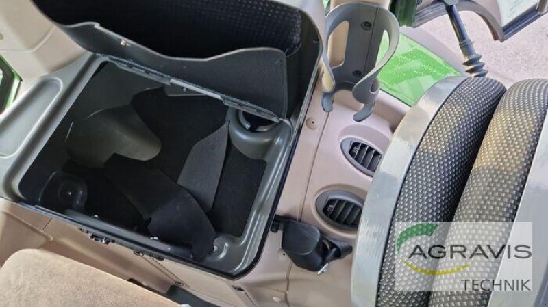 Traktor vrste Fendt 828 VARIO S4, Gebrauchtmaschine v Melle-Wellingholzhausen (Slika 10)