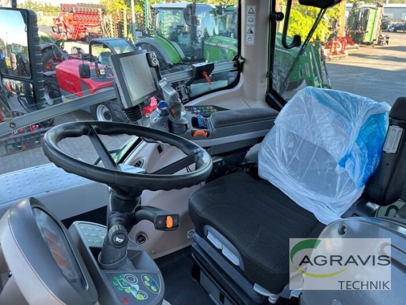 Traktor des Typs Fendt 828 VARIO S4, Gebrauchtmaschine in Seelow (Bild 10)