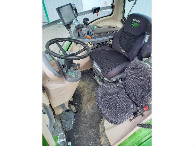 Traktor typu Fendt 828 VARIO S4, Gebrauchtmaschine w Levier (Zdjęcie 6)