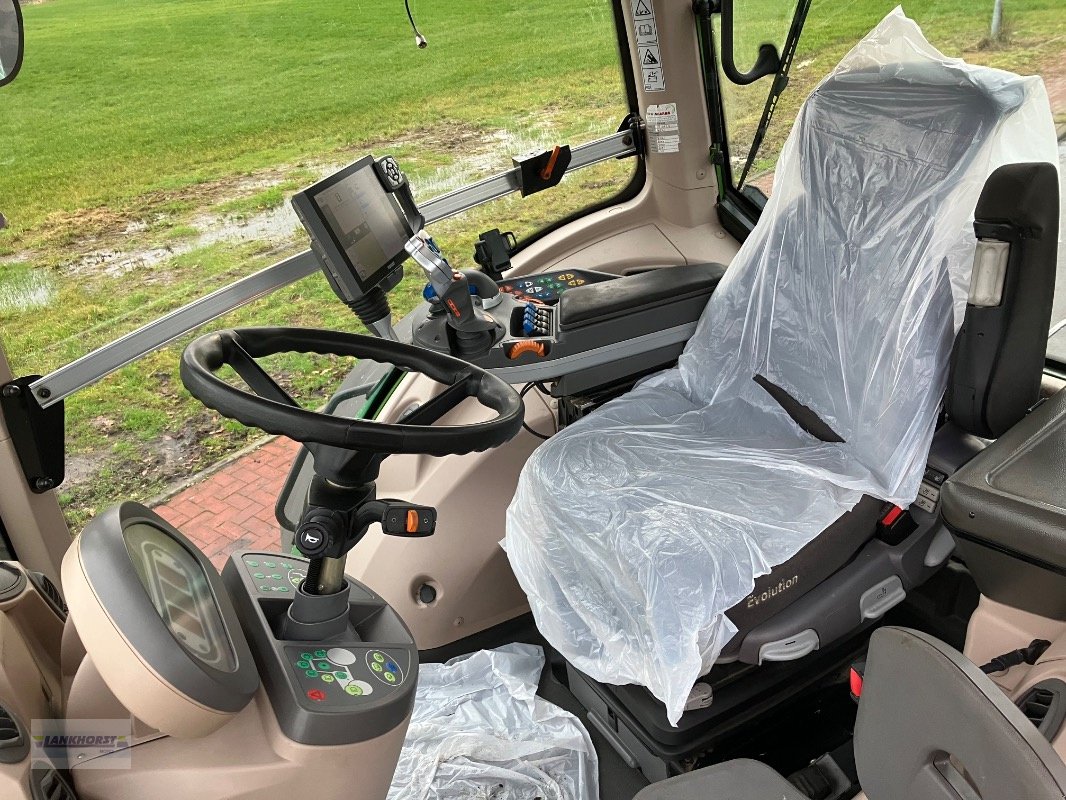 Traktor des Typs Fendt 828 VARIO S4, Gebrauchtmaschine in Aurich (Bild 21)