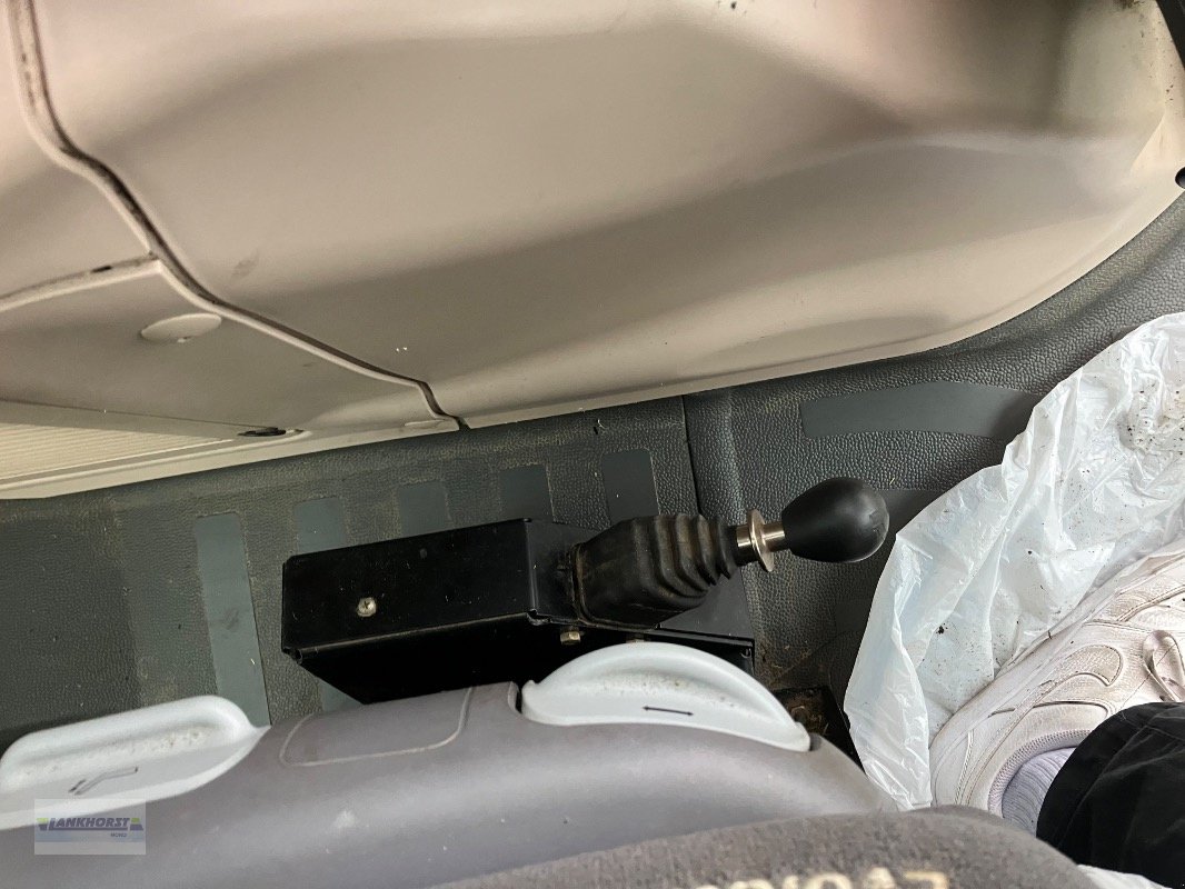 Traktor des Typs Fendt 828 VARIO S4, Gebrauchtmaschine in Aurich (Bild 27)