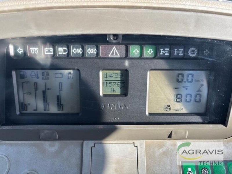 Traktor Türe ait Fendt 828 VARIO S4, Gebrauchtmaschine içinde Barsinghausen-Göxe (resim 26)
