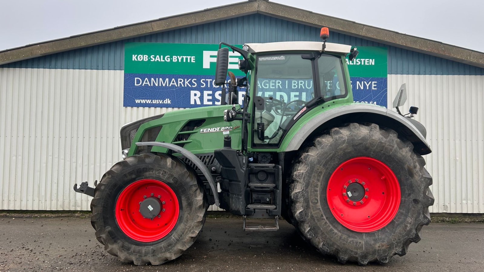 Traktor типа Fendt 828 Vario SCR Profi Plus  Med Front PTO, Gebrauchtmaschine в Rødekro (Фотография 1)