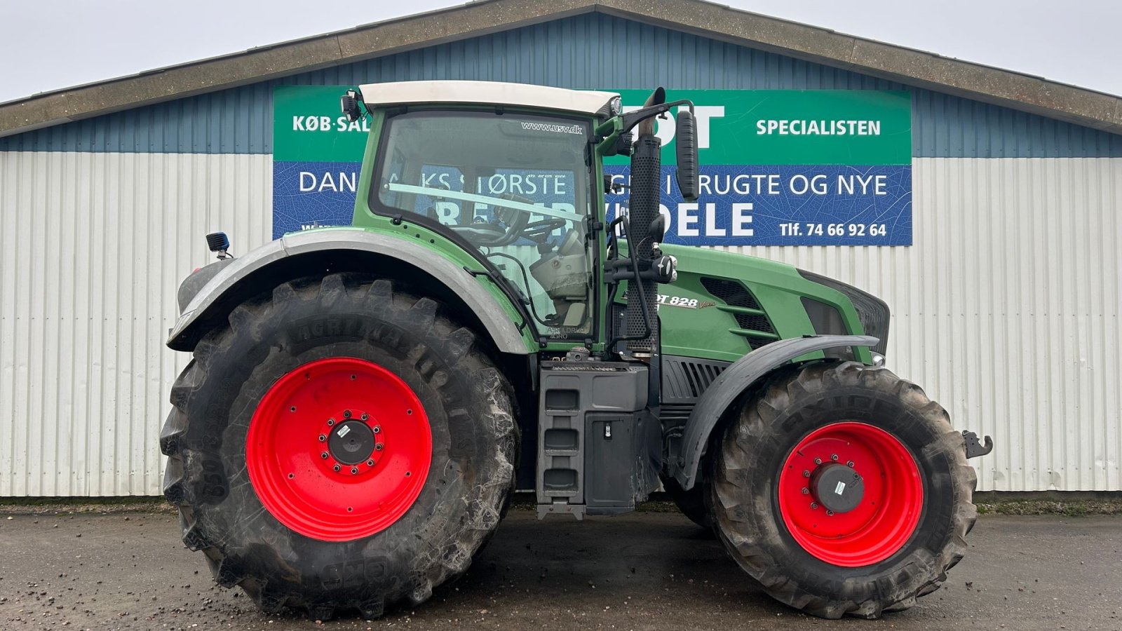 Traktor van het type Fendt 828 Vario SCR Profi Plus  Med Front PTO, Gebrauchtmaschine in Rødekro (Foto 4)