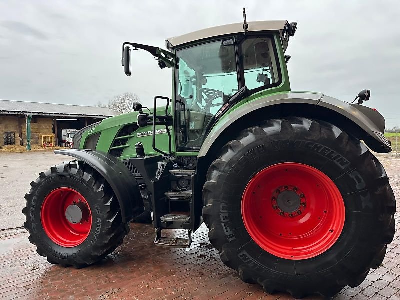 Traktor типа Fendt 828 Vario SCR Profi Plus mit Rüfa und GPS RTK, Gebrauchtmaschine в Ostercappeln (Фотография 8)