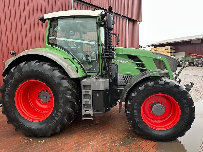 Traktor типа Fendt 828 Vario SCR Profi Plus mit Rüfa und GPS RTK, Gebrauchtmaschine в Ostercappeln (Фотография 4)