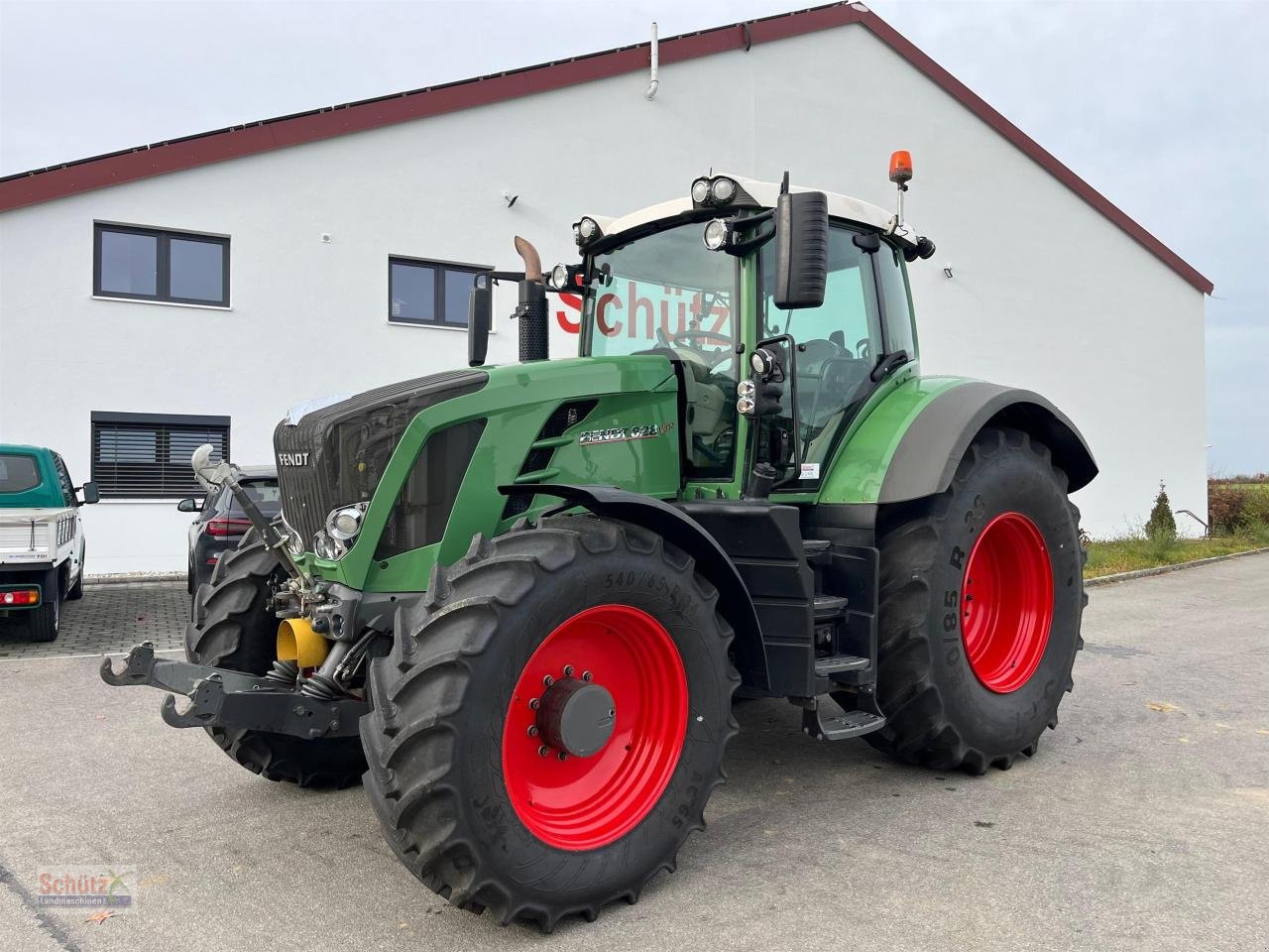 Traktor tipa Fendt 828 Vario SCR Profi Plus, RTK, FZW, Bereifung NEU, front PTO, Gebrauchtmaschine u Schierling (Slika 1)