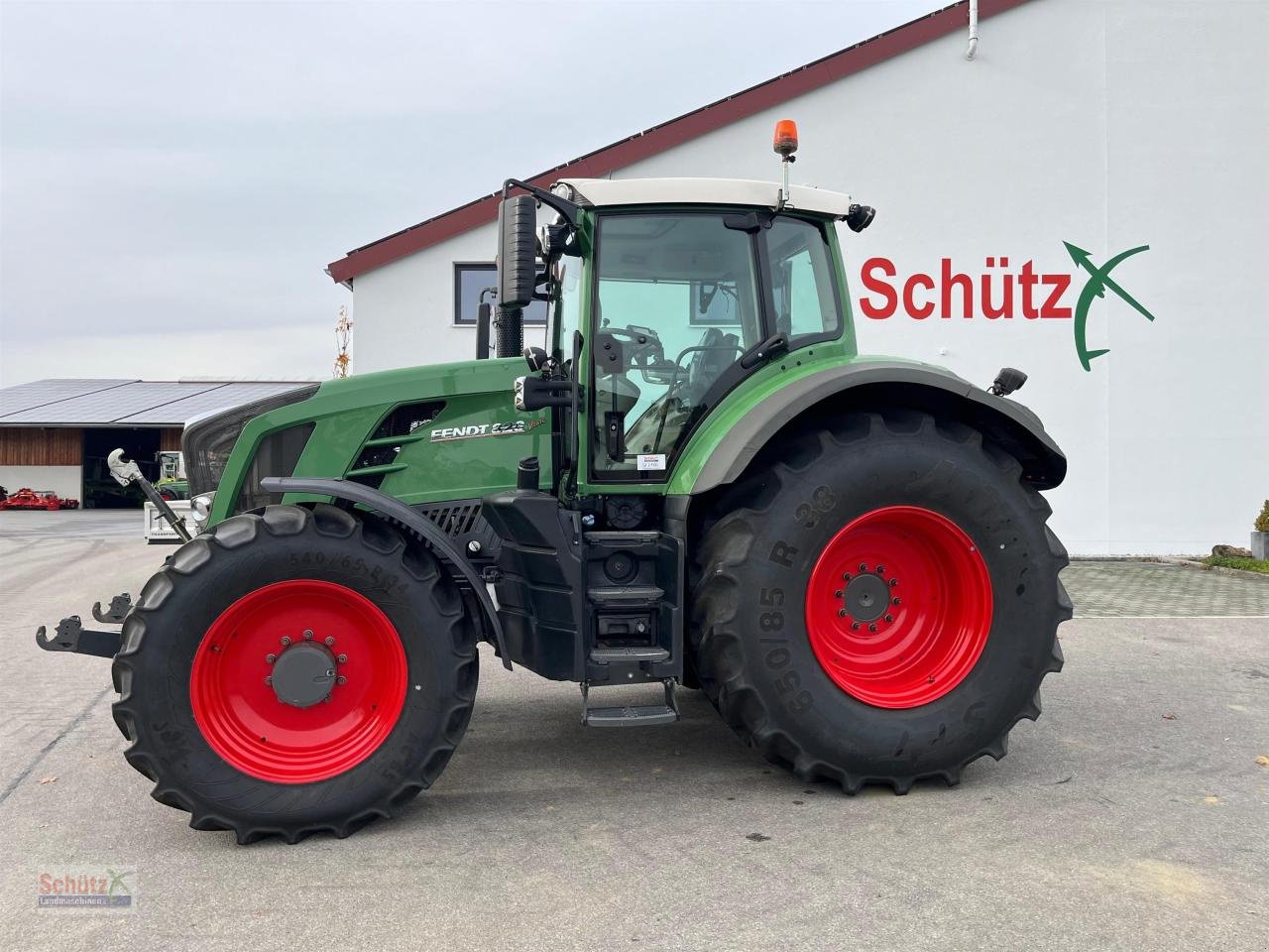 Traktor типа Fendt 828 Vario SCR Profi Plus, RTK, FZW, FRONT PTO, Gebrauchtmaschine в Schierling (Фотография 2)