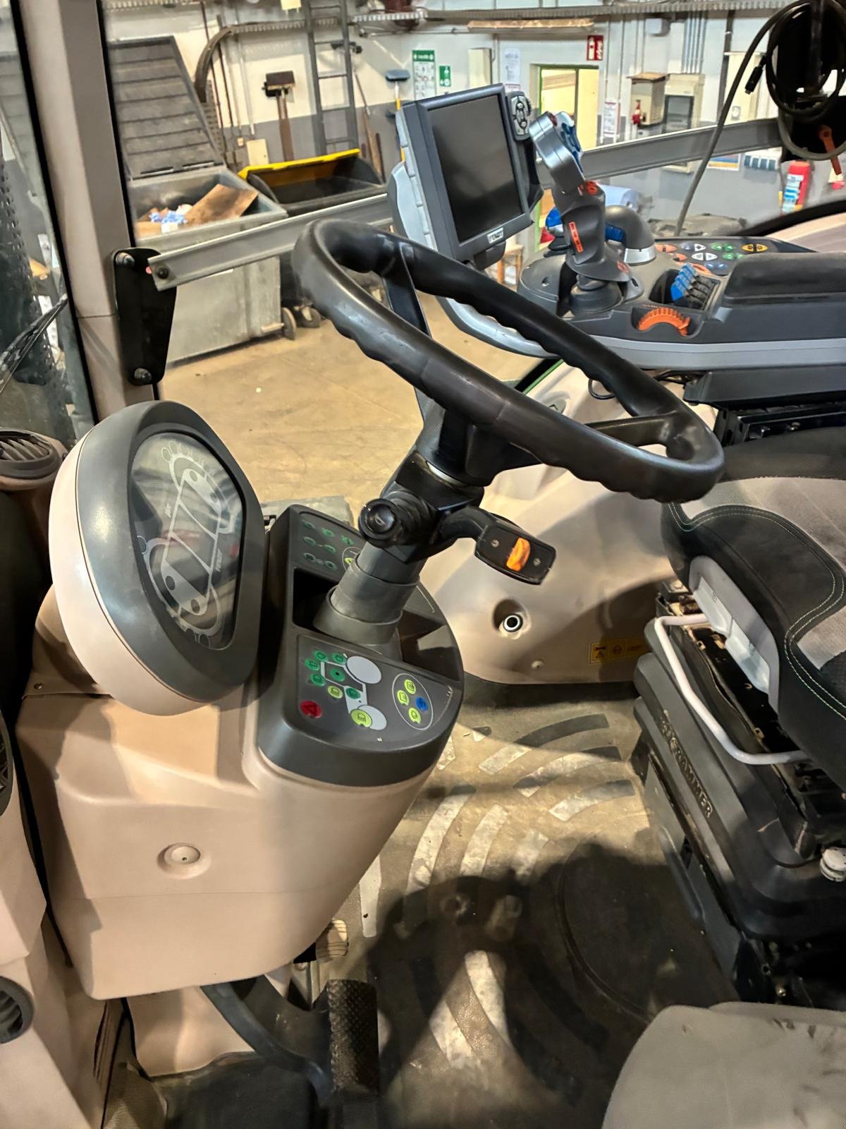 Traktor del tipo Fendt 828 Vario SCR ProfiPlus, Gebrauchtmaschine en Ebeleben (Imagen 9)