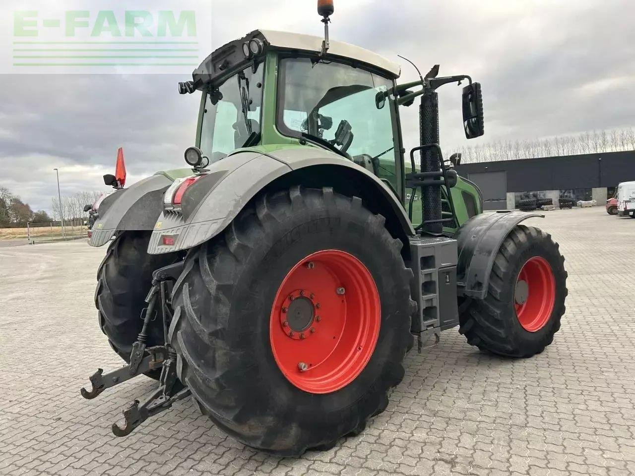Traktor του τύπου Fendt 828 vario scr, Gebrauchtmaschine σε RANDERS SV (Φωτογραφία 3)