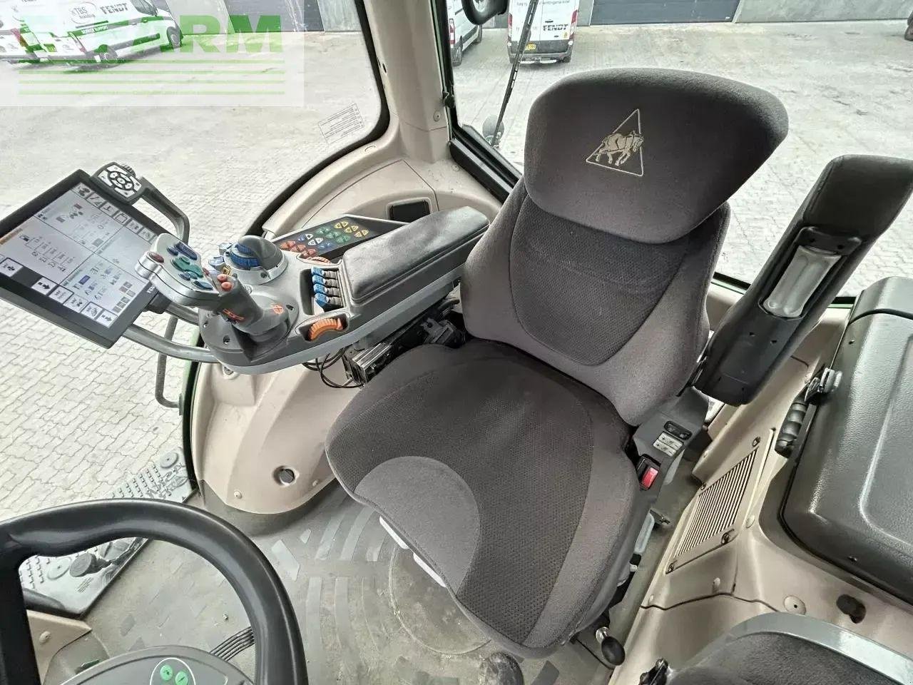 Traktor του τύπου Fendt 828 vario scr, Gebrauchtmaschine σε RANDERS SV (Φωτογραφία 6)