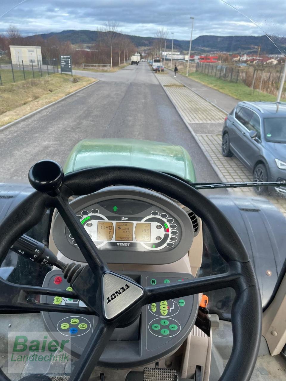 Traktor van het type Fendt 828 Vario, Gebrauchtmaschine in OBERNDORF-HOCHMOESSINGEN (Foto 7)