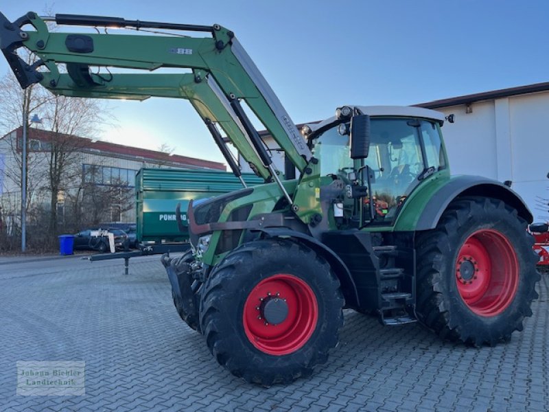 Traktor des Typs Fendt 828 Vario, Gebrauchtmaschine in Unterneukirchen (Bild 1)