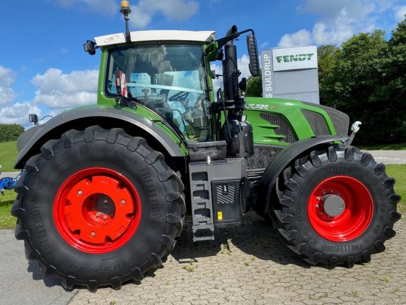 Traktor Türe ait Fendt 828, Gebrauchtmaschine içinde Aalestrup (resim 1)
