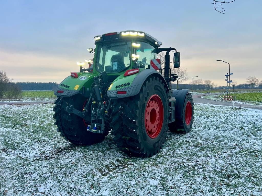 Traktor типа Fendt 832 Gen5 Profi+ S2, Neumaschine в Nijkerkerveen (Фотография 2)