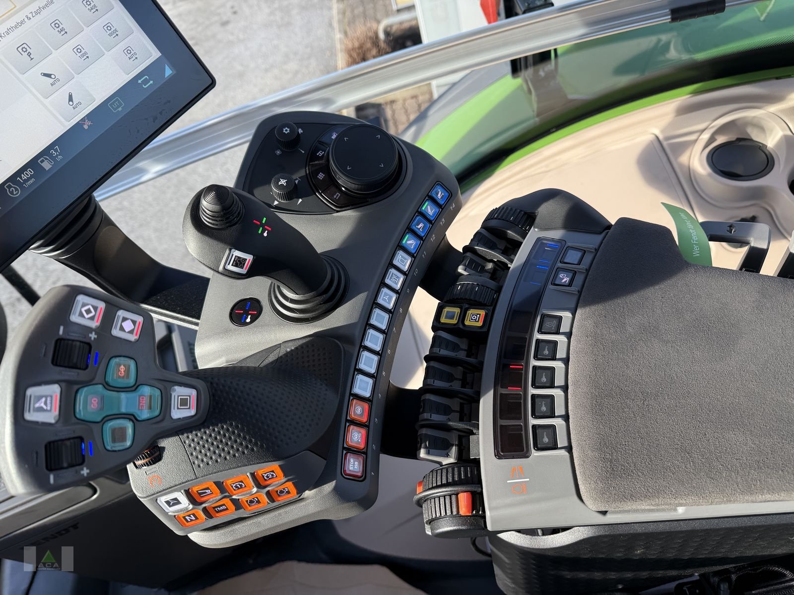 Traktor типа Fendt 832 Profi+ Gen5, Vorführmaschine в Markt Hartmannsdorf (Фотография 13)