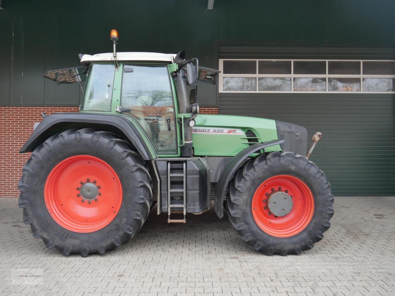 Traktor of the type Fendt 920 Vario TMS, Gebrauchtmaschine in Borken (Picture 4)