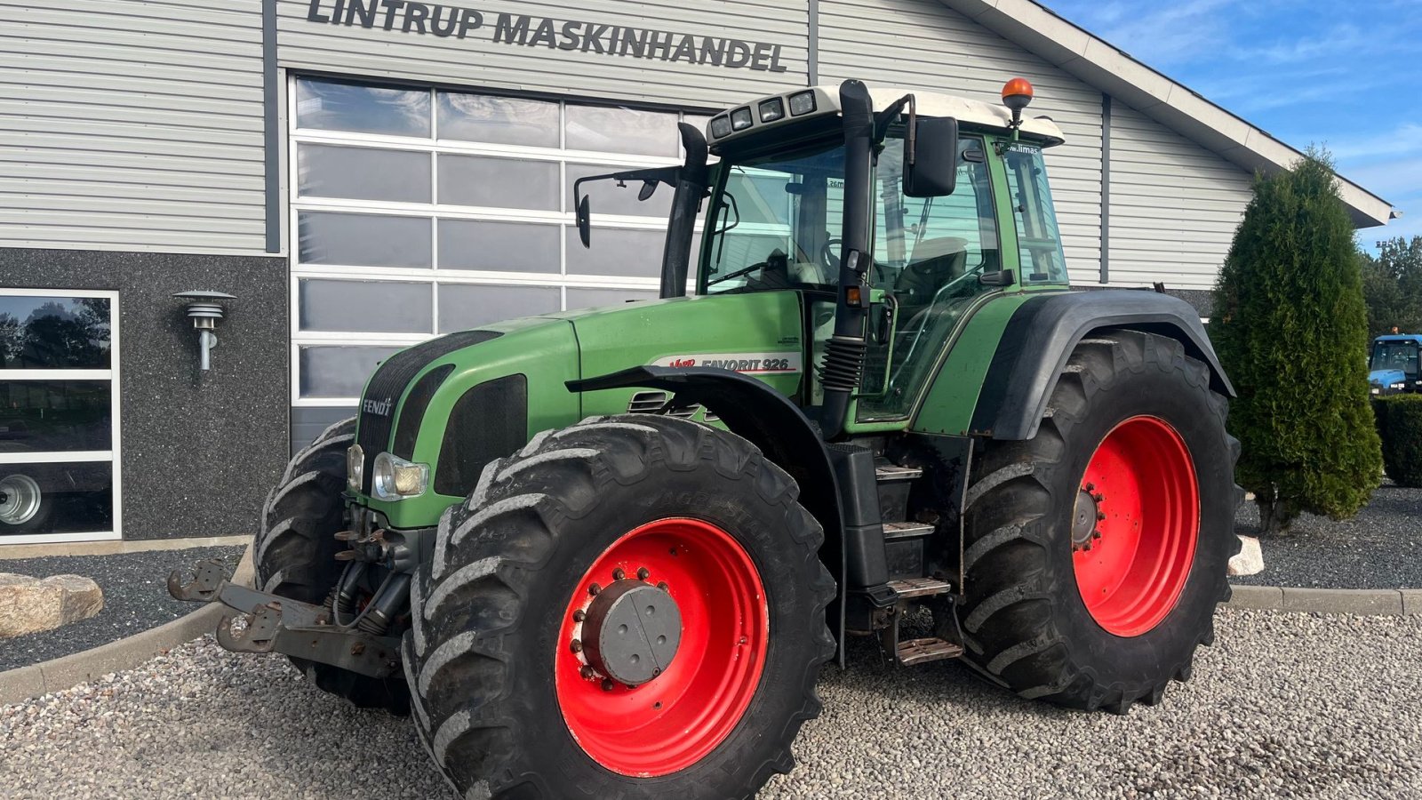 Traktor Türe ait Fendt 926 Favorit Vario Med frontlift, Gebrauchtmaschine içinde Lintrup (resim 2)