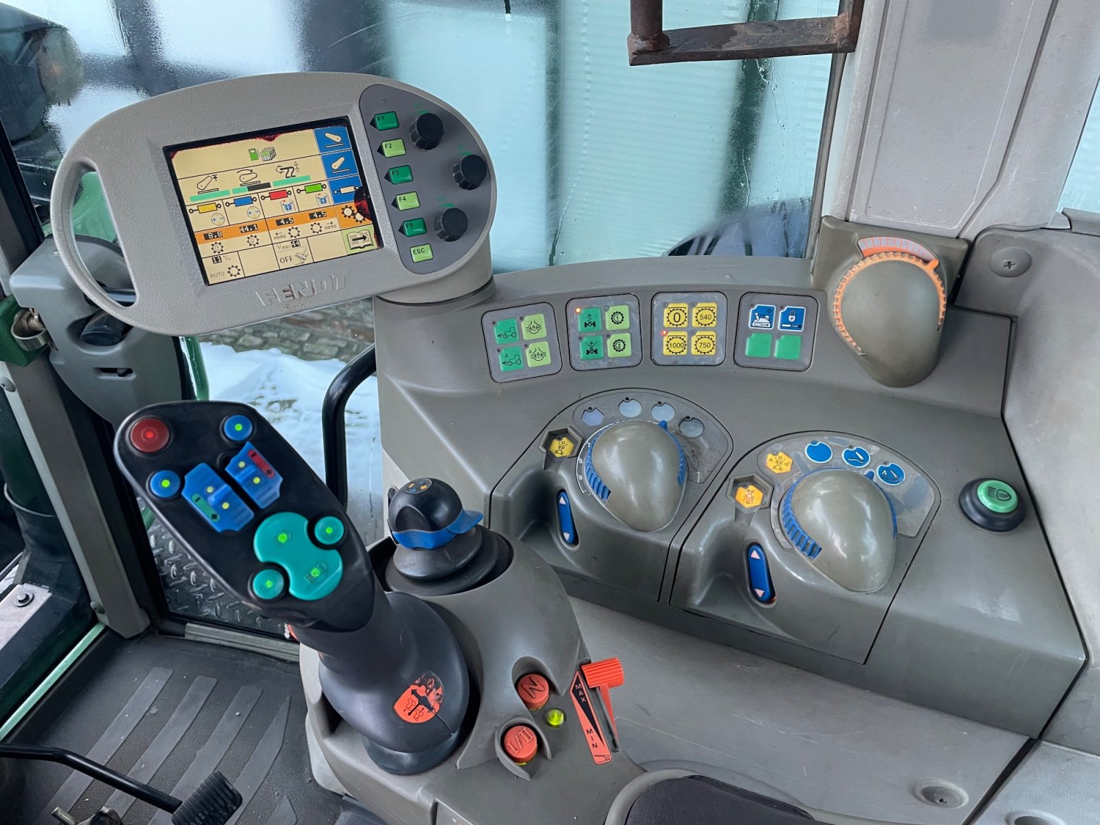 Traktor tipa Fendt 926 Vario TMS, Gebrauchtmaschine u Hunteburg (Slika 11)