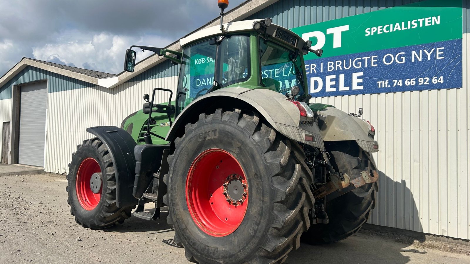 Traktor of the type Fendt 927 POWER. Med Front PTO, Gebrauchtmaschine in Rødekro (Picture 3)