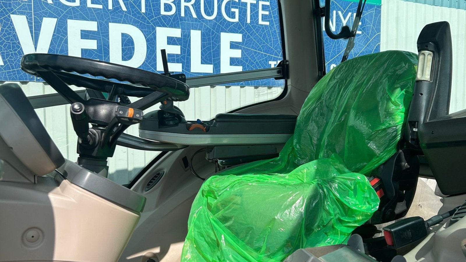 Traktor of the type Fendt 927 POWER. Med Front PTO, Gebrauchtmaschine in Rødekro (Picture 13)