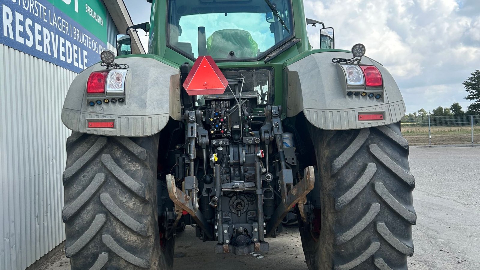 Traktor of the type Fendt 927 POWER. Med Front PTO, Gebrauchtmaschine in Rødekro (Picture 8)