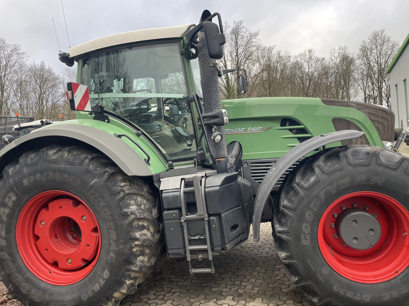 Traktor van het type Fendt 927 Vario Profi, Gebrauchtmaschine in Voitze (Foto 3)