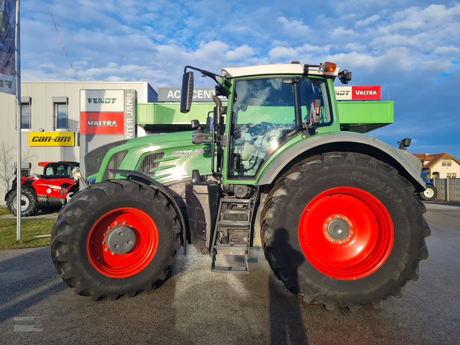 Traktor typu Fendt 927 Vario, Gebrauchtmaschine v Gerasdorf (Obrázek 2)