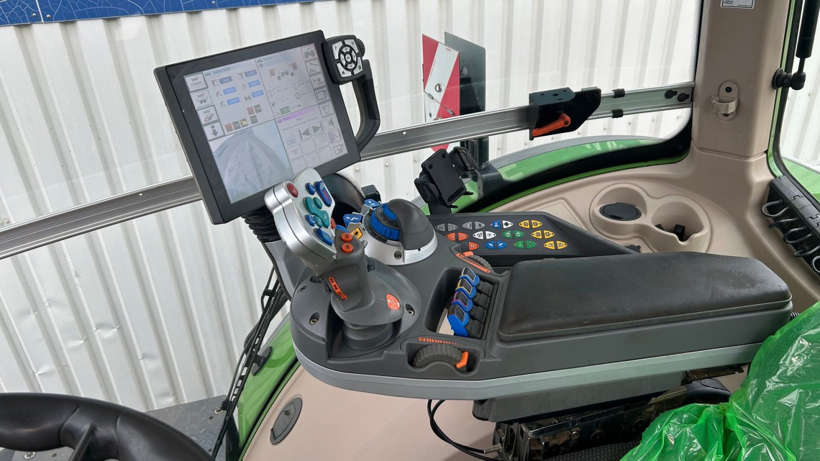 Traktor of the type Fendt 930 Gen 6 Profi Plus Front PTO, Gebrauchtmaschine in Rødekro (Picture 12)