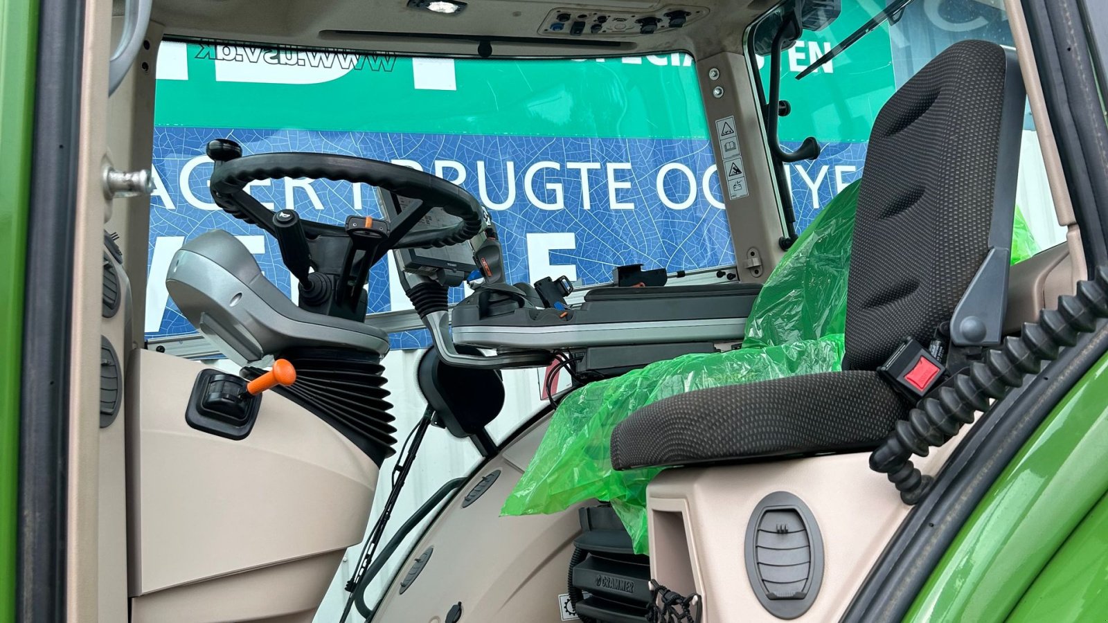 Traktor of the type Fendt 930 Gen 6 Profi Plus Front PTO, Gebrauchtmaschine in Rødekro (Picture 9)