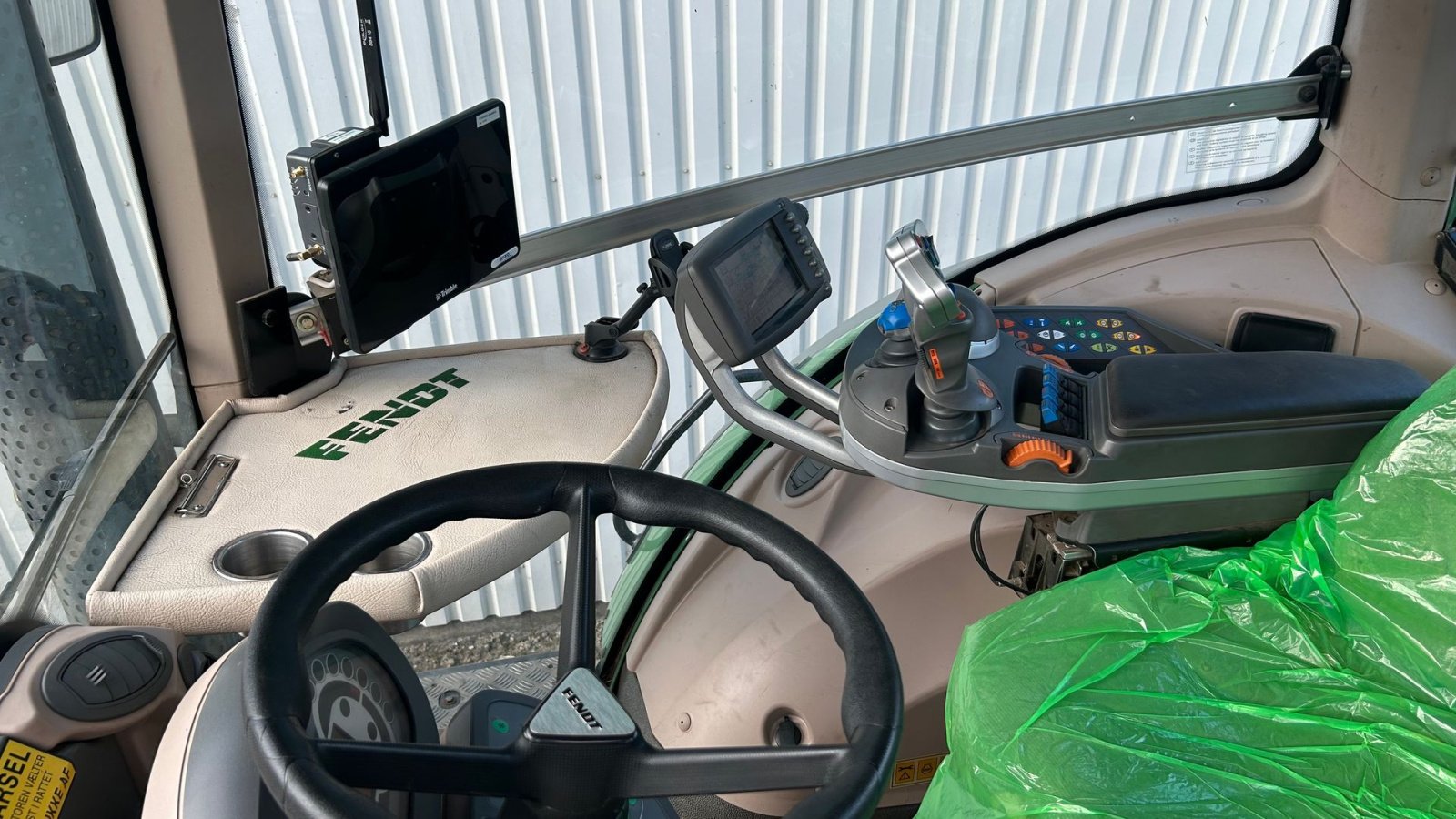 Traktor типа Fendt 930 Vario Profi Med Trimble RTK GPS, Gebrauchtmaschine в Rødekro (Фотография 10)