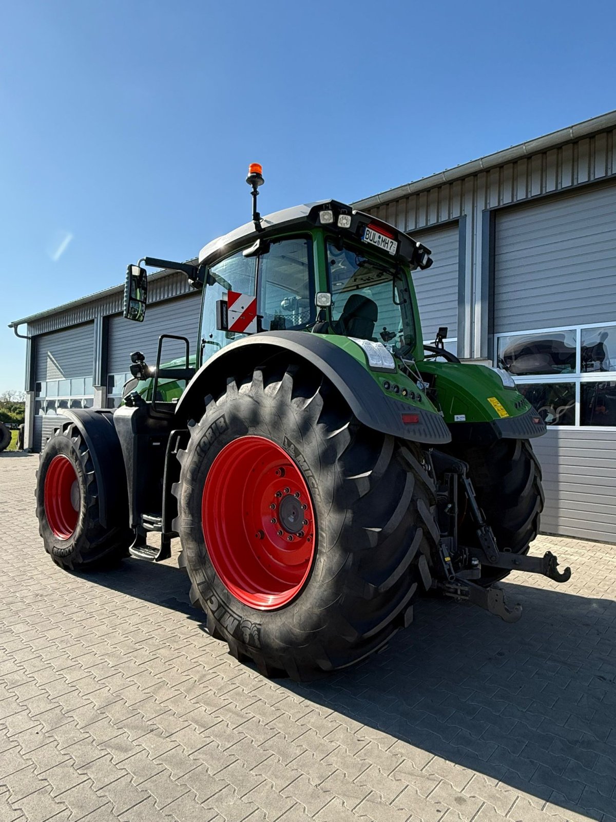 Traktor des Typs Fendt 930 Vario ProfiPlus, Gebrauchtmaschine in Burglengenfeld (Bild 2)