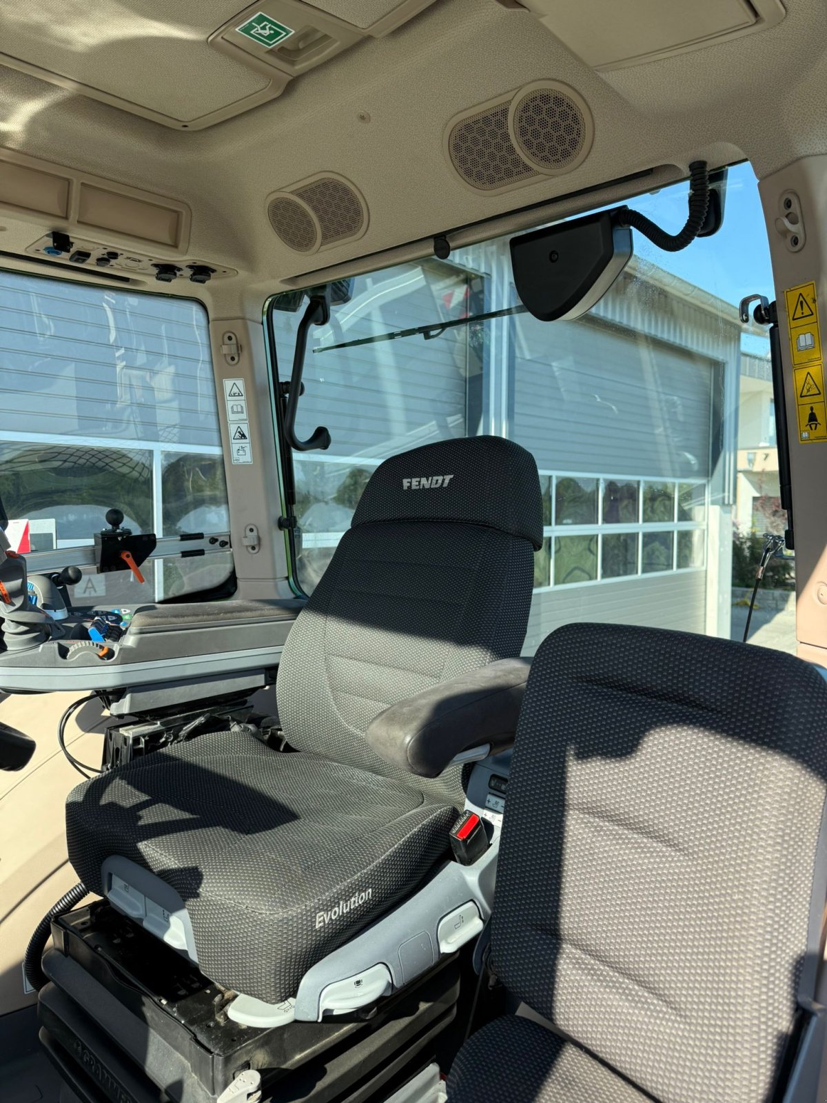 Traktor des Typs Fendt 930 Vario ProfiPlus, Gebrauchtmaschine in Burglengenfeld (Bild 3)