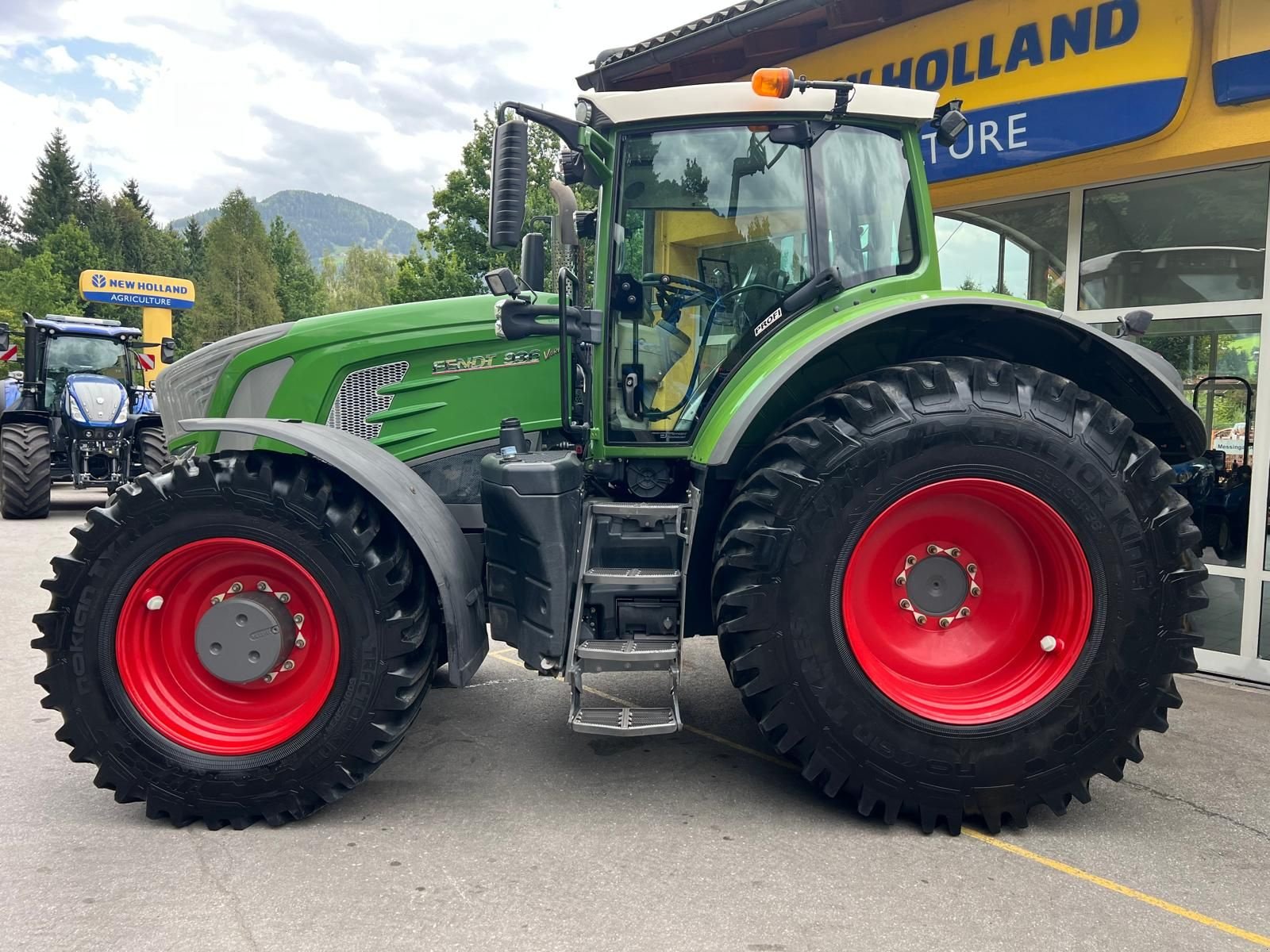 Traktor типа Fendt 930 Vario, Gebrauchtmaschine в Burgkirchen (Фотография 4)