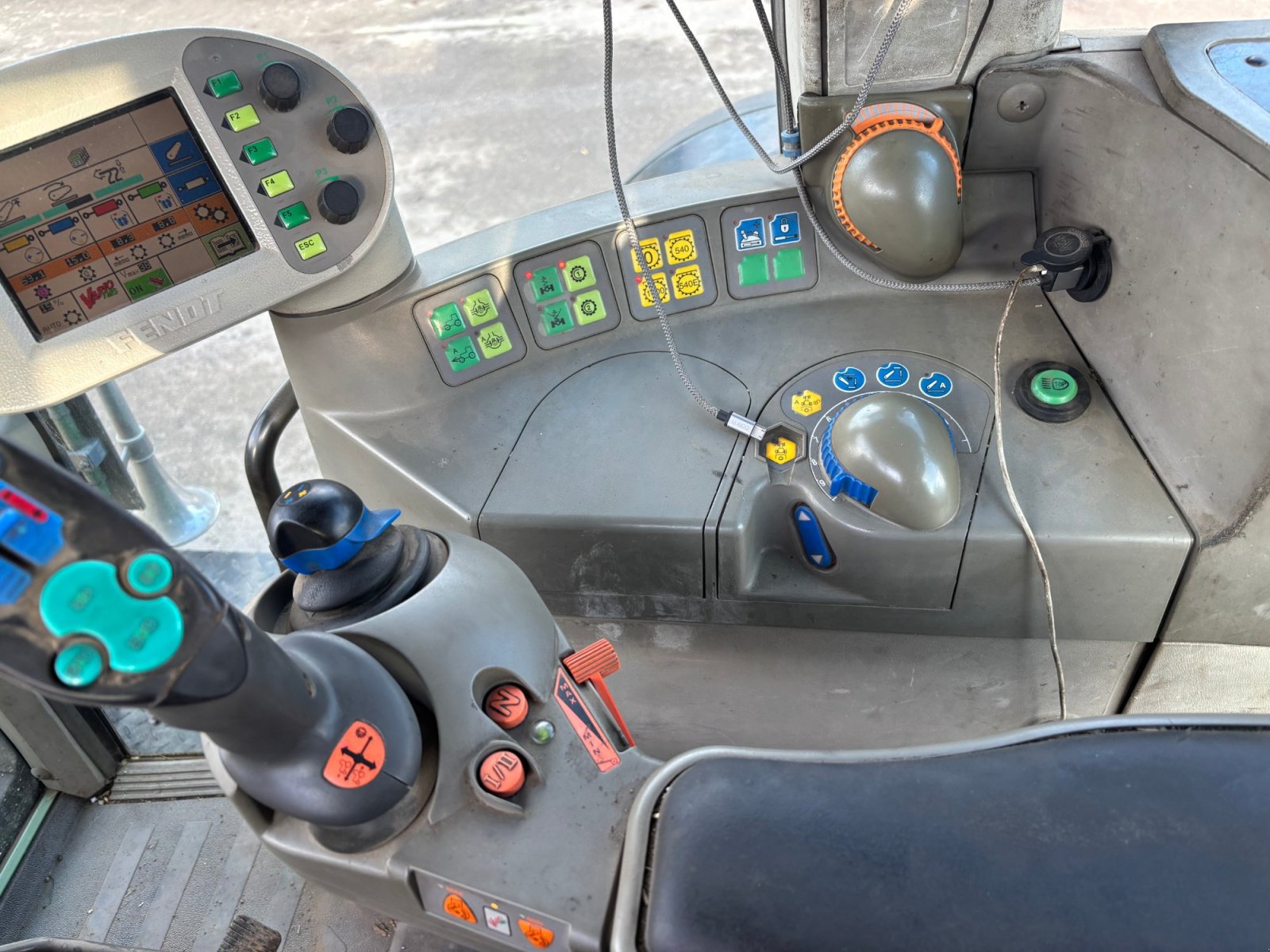 Traktor типа Fendt 930 Vario, Gebrauchtmaschine в Wiedergeltingen (Фотография 12)