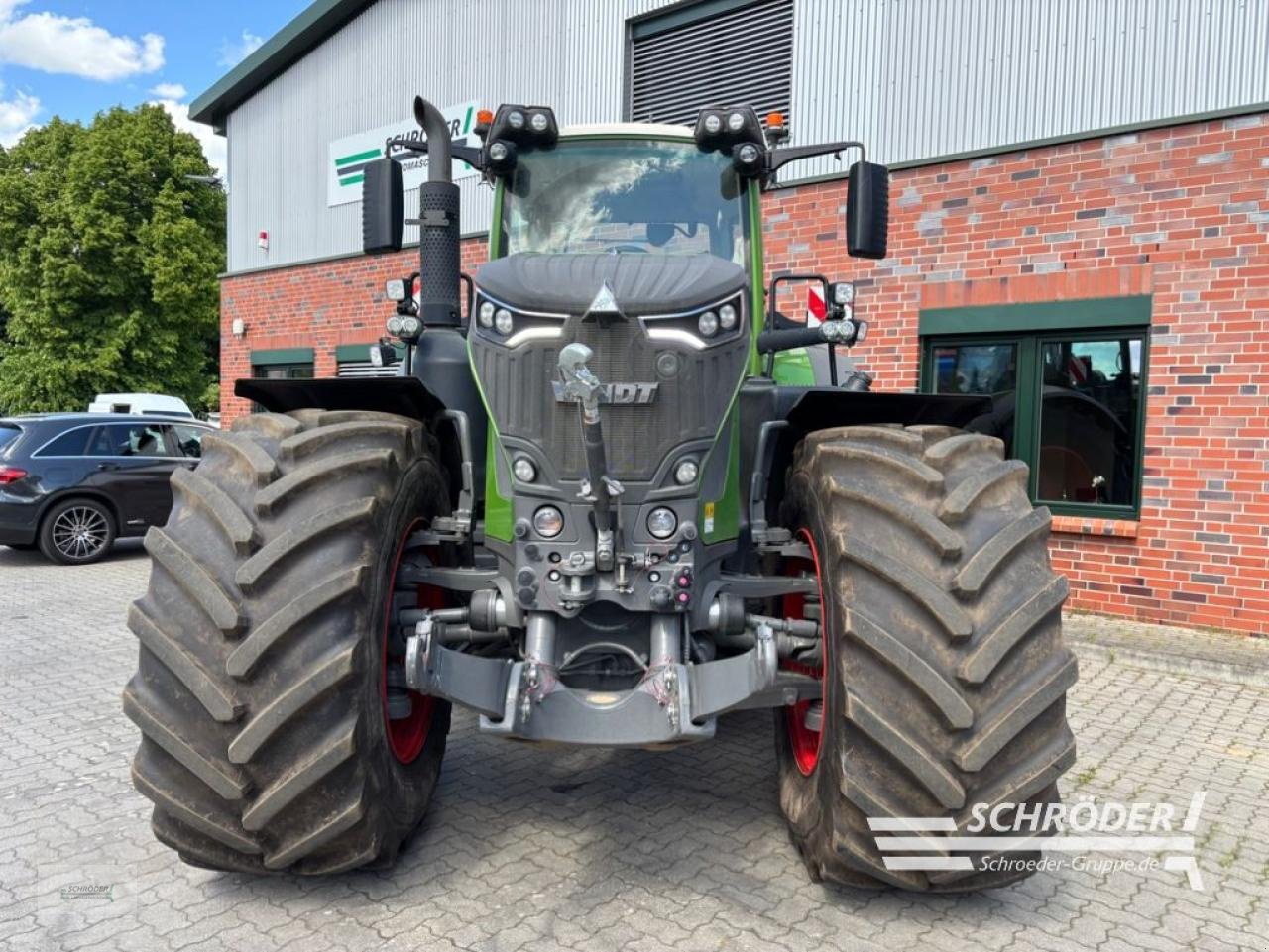 Traktor типа Fendt 933 VARIO GEN7 PROFI PLUS, Gebrauchtmaschine в Lastrup (Фотография 10)