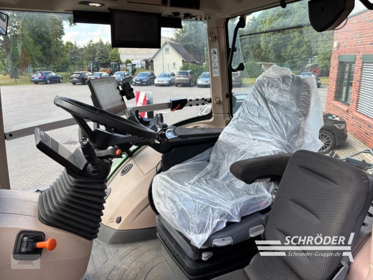 Traktor типа Fendt 933 VARIO GEN7 PROFI PLUS, Gebrauchtmaschine в Lastrup (Фотография 19)