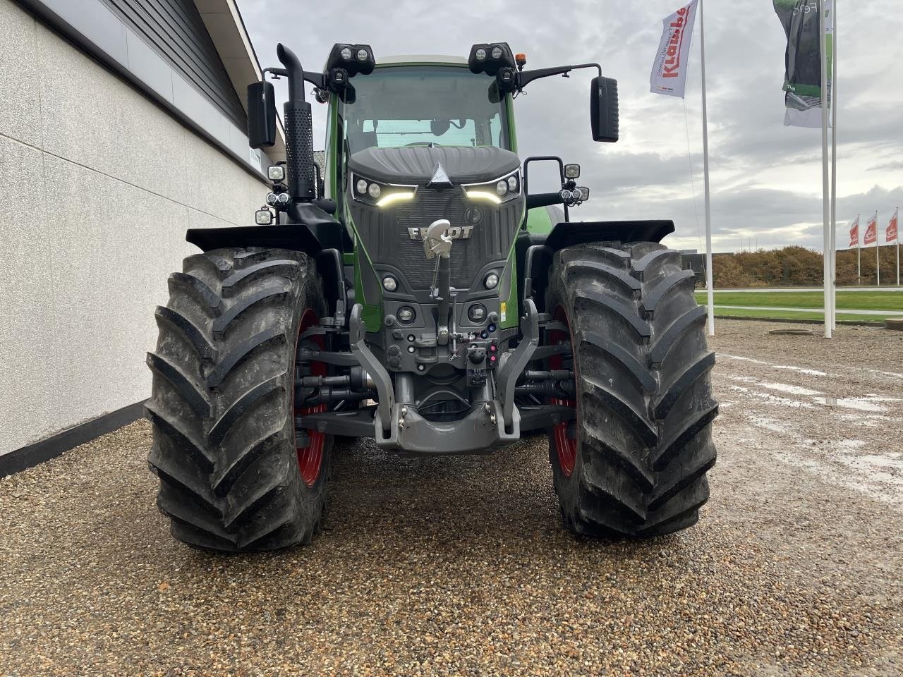 Traktor des Typs Fendt 933 VARIO GEN7, Gebrauchtmaschine in Holstebro (Bild 2)