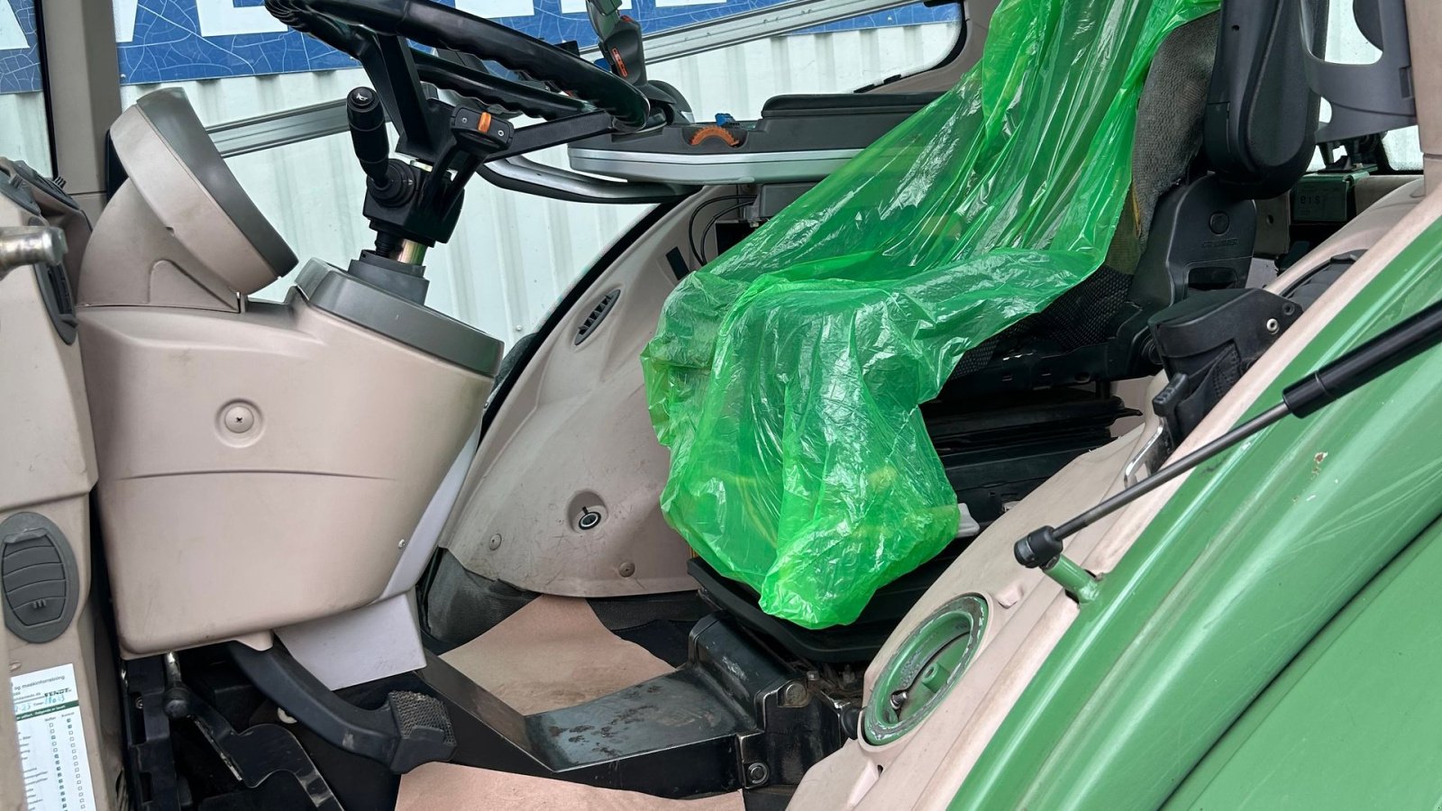 Traktor типа Fendt 933 Vario Profi Skovudstyr/Rüfa, Gebrauchtmaschine в Rødekro (Фотография 10)