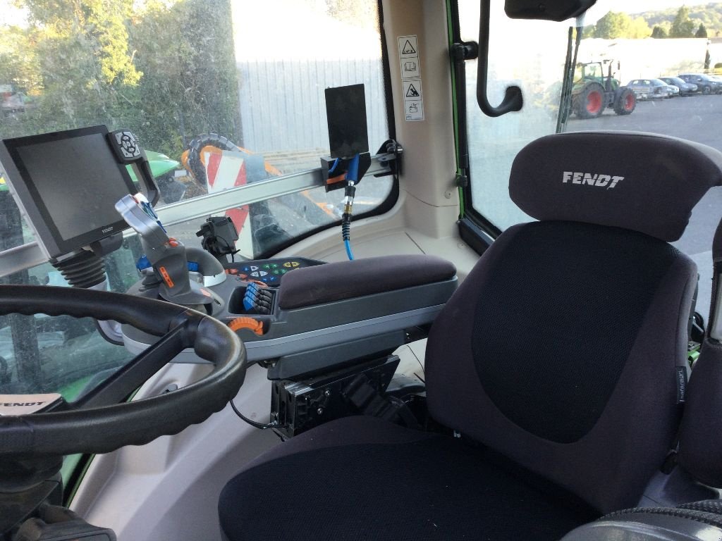 Traktor типа Fendt 933 VARIO PROFIPLUS, Gebrauchtmaschine в LISIEUX (Фотография 9)
