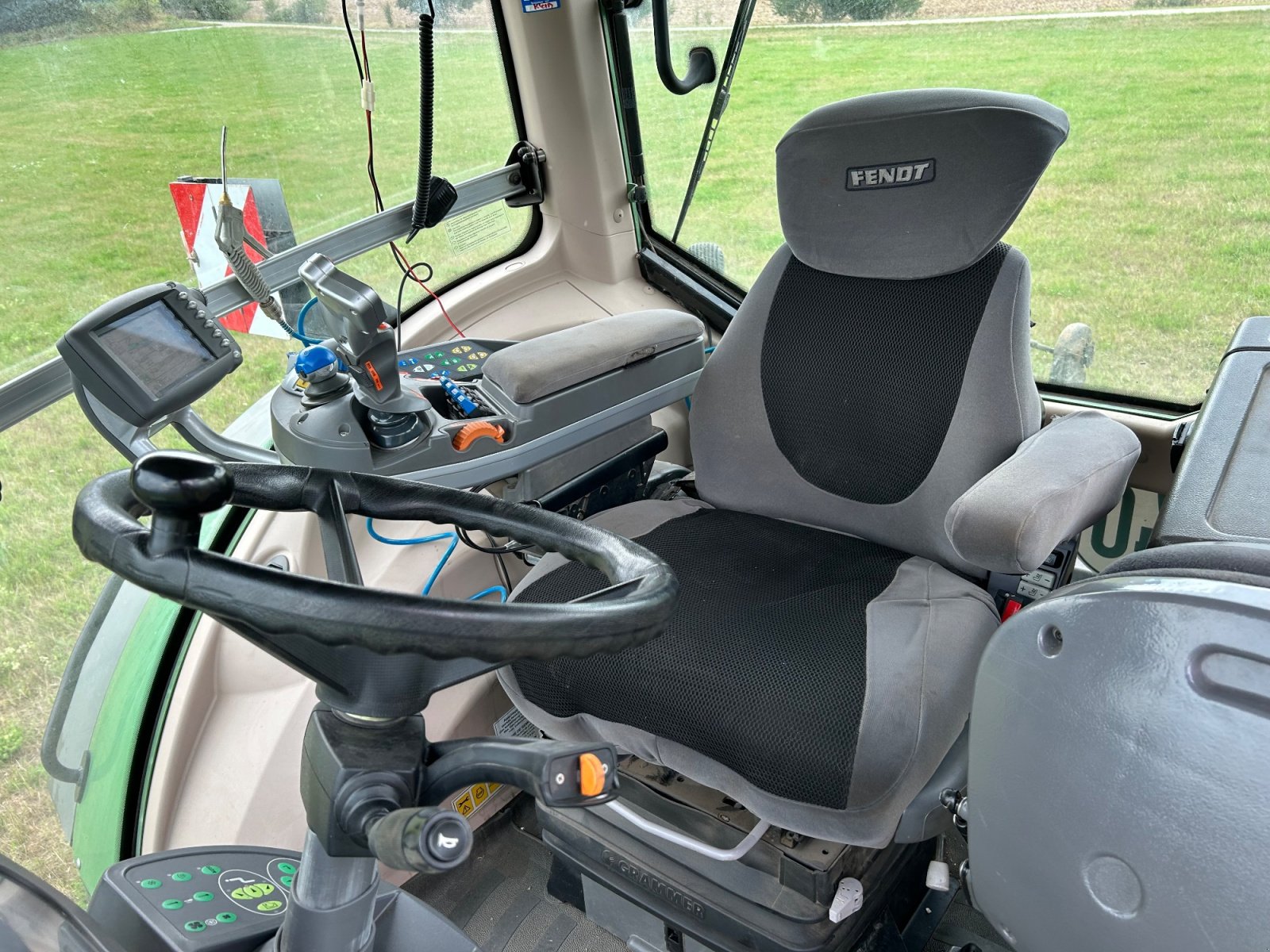 Traktor типа Fendt 933 Vario ProfiPlus, Gebrauchtmaschine в Markt Erlbach (Фотография 3)