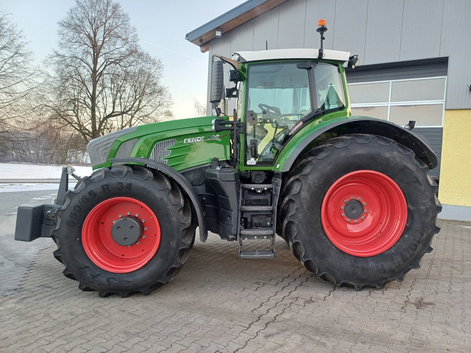 Traktor des Typs Fendt 933 Vario S4 ProfiPlus Vollausstattung 927 930 936 939, Gebrauchtmaschine in Tirschenreuth (Bild 2)