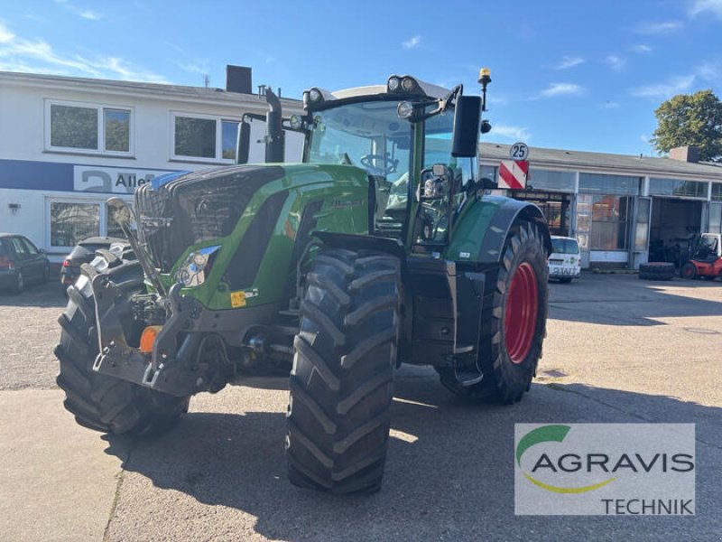 Traktor van het type Fendt 933 VARIO S4, Gebrauchtmaschine in Nienburg (Foto 1)