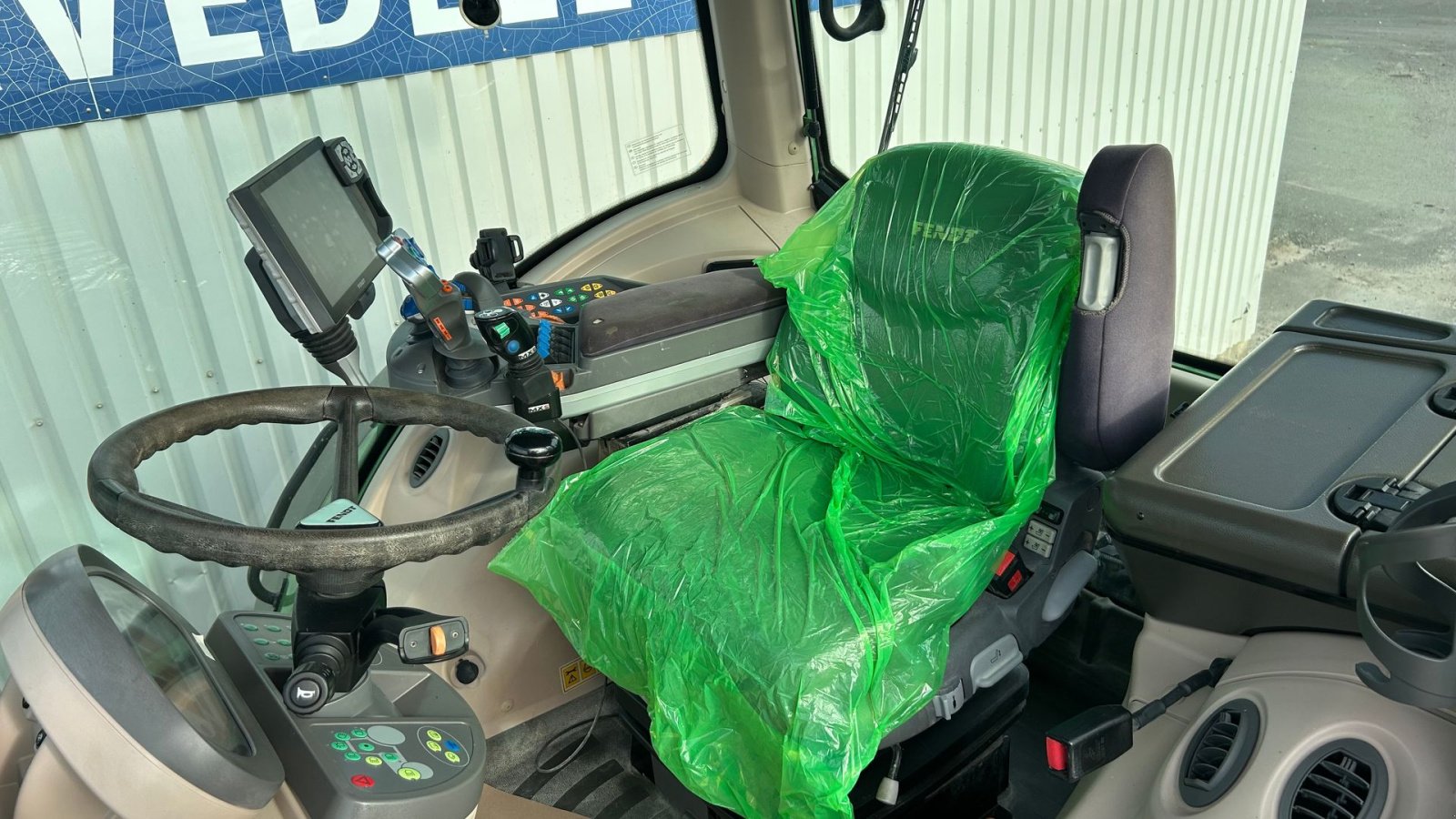 Traktor des Typs Fendt 933 Vario SCR Profi Plus  Med MX Frontlæsser TX430, Gebrauchtmaschine in Rødekro (Bild 12)